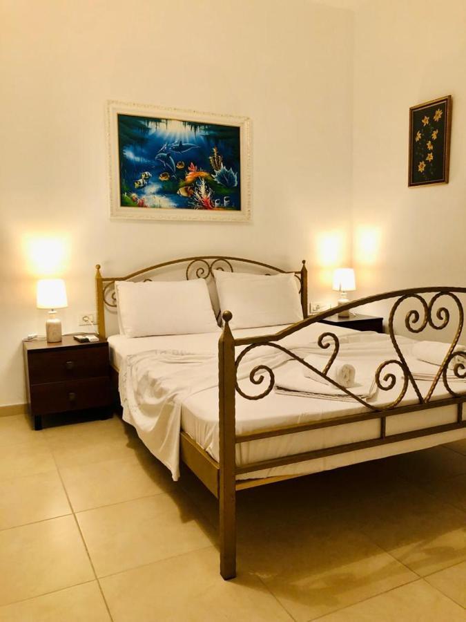 Artur Apartments Химар Екстериор снимка
