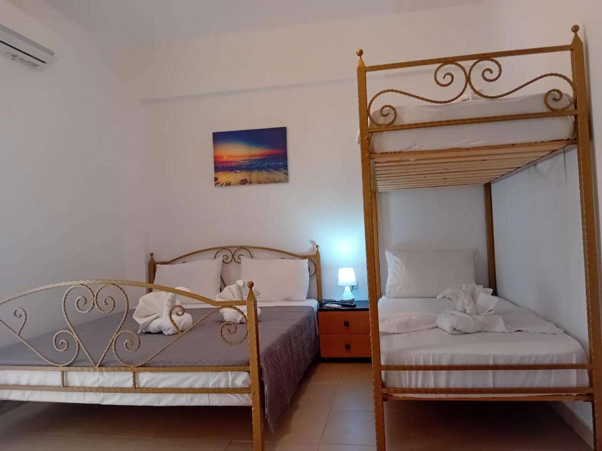 Artur Apartments Химар Екстериор снимка