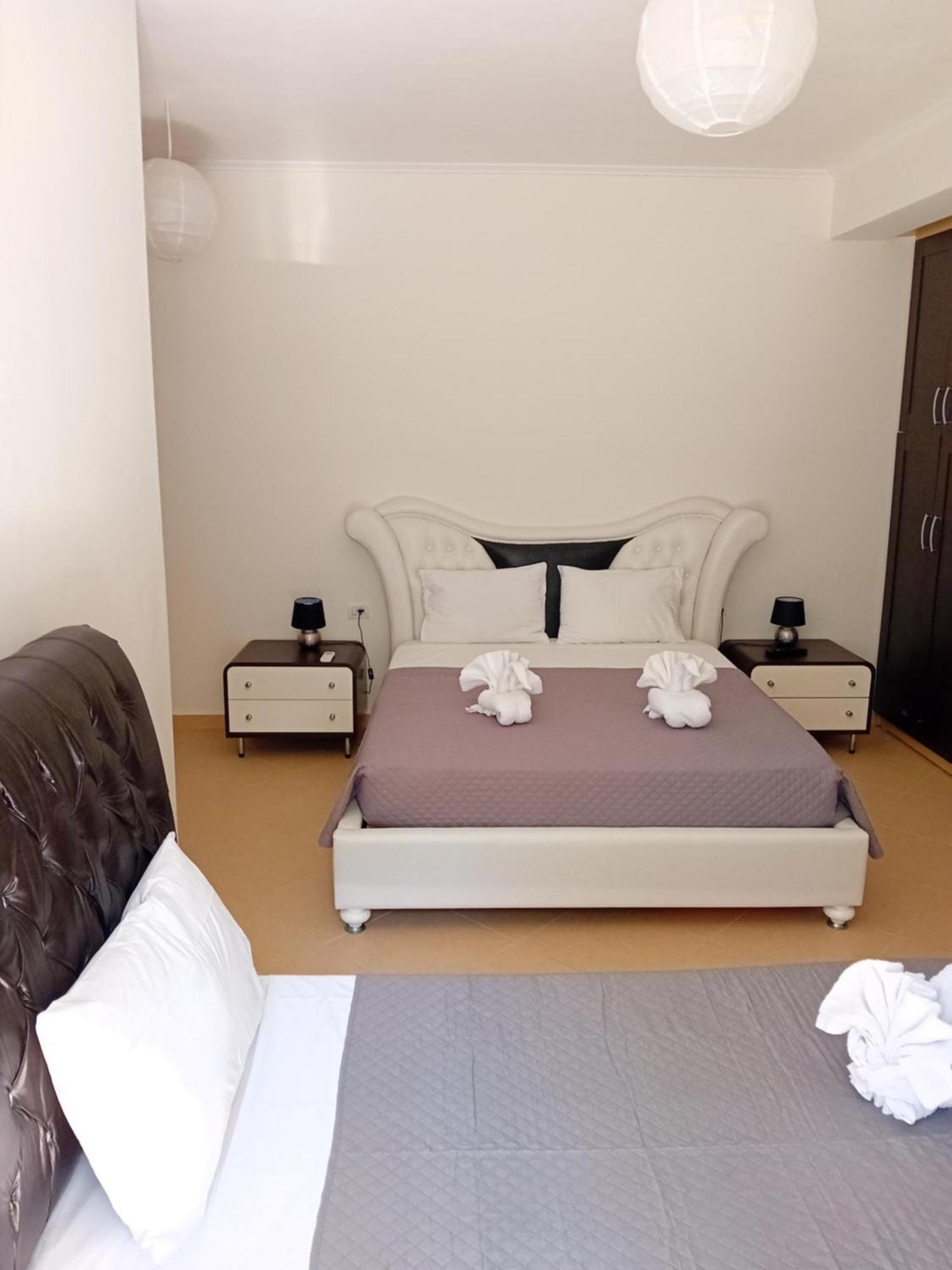 Artur Apartments Химар Стая снимка