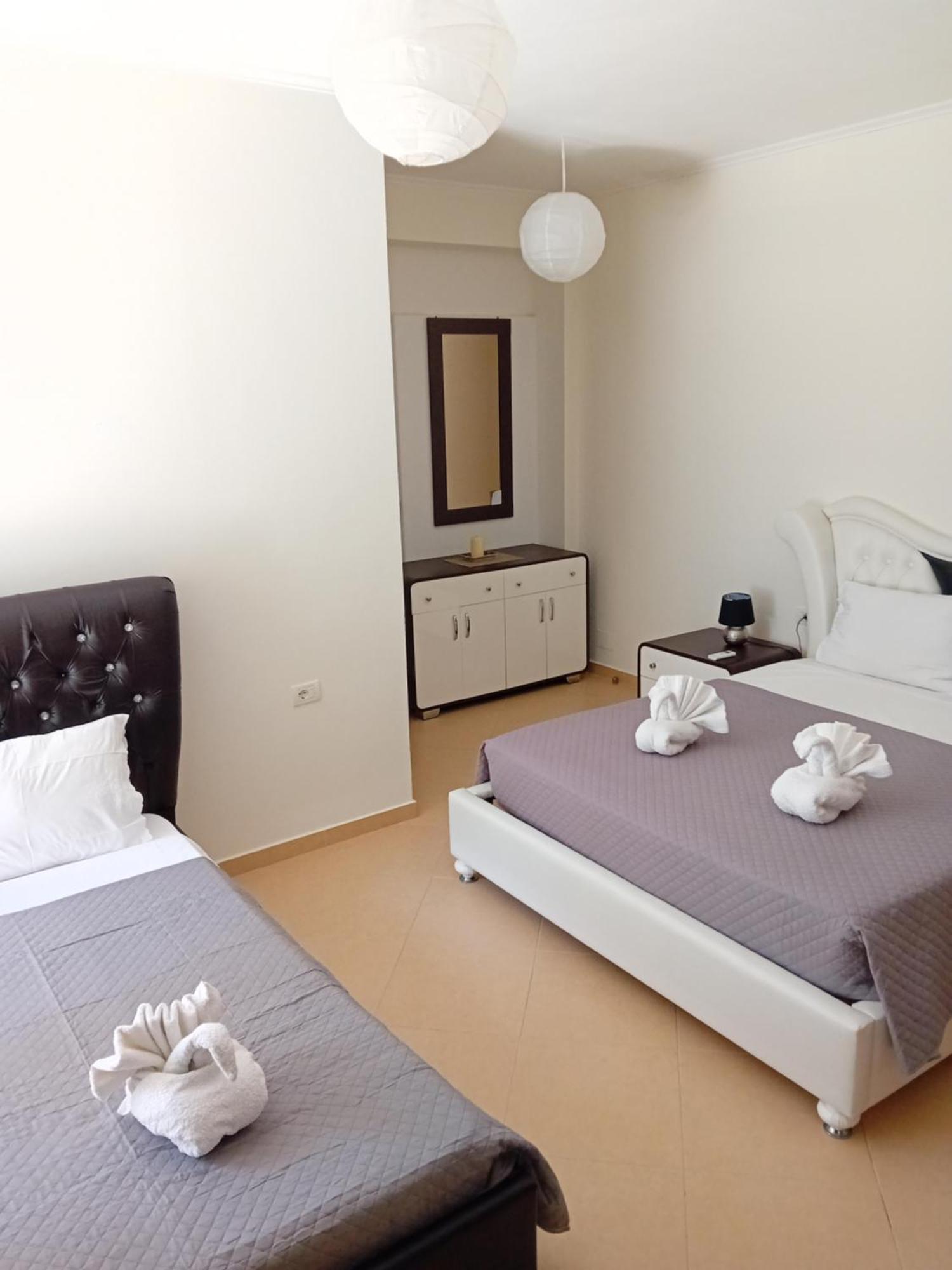 Artur Apartments Химар Стая снимка